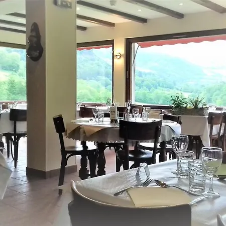 Отель Bar Restaurant Des Voyageurs 2*