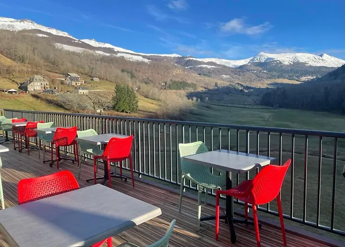 Bar Restaurant Des Voyageurs Hotel 2*